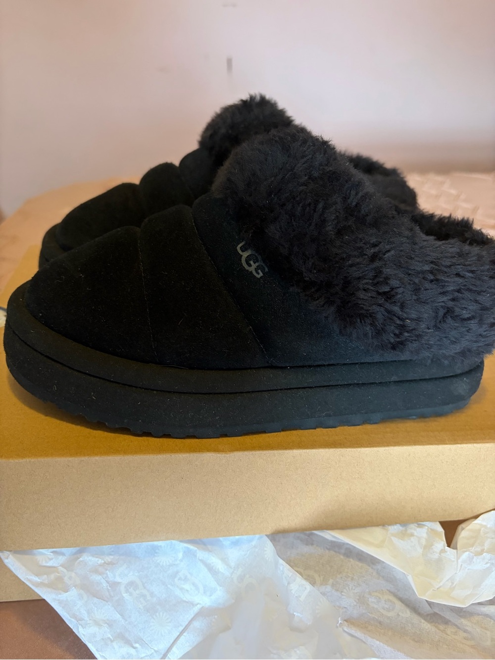 UGG Kids Black Plush Slip-On Fur-Lined Slippers